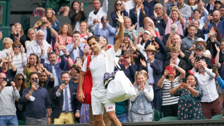 Roger Federer Elimination Leads to Rousing Standing Ovation